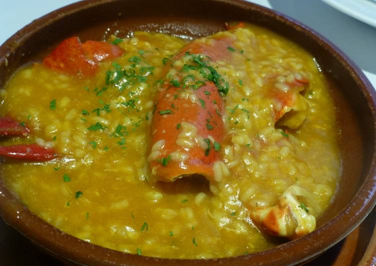 Arroz de bogavante con gambas al azafrán