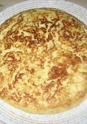 Una foto de Tortilla de patata y calabacín