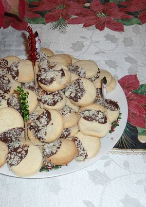 A picture of Chocolate Dipped Orange Cookies.