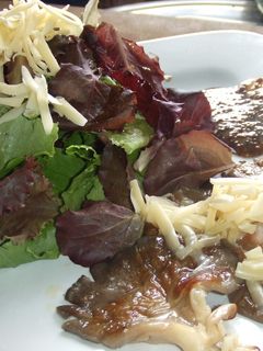 Una foto de Ensalada de setas con vinagreta de semillas