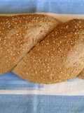 Barra trenzada de pan de espelta y romero