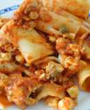 Rigatoni con ragú de bonito del Norte