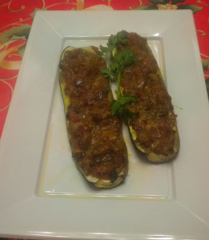 Foto principal de Calabacín relleno con pisto