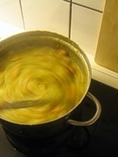 Una foto de Sopa de guisantes (Erwtensoep)
