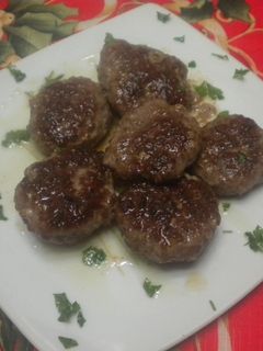 Una foto de Hamburguesas a la hierbas la provenzal