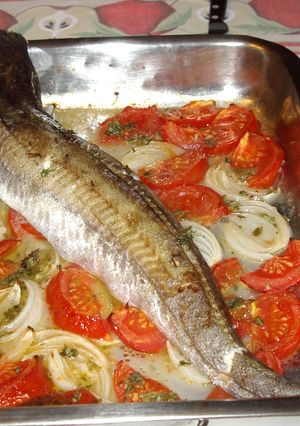 Una foto de Merluza al horno con mis verduritas