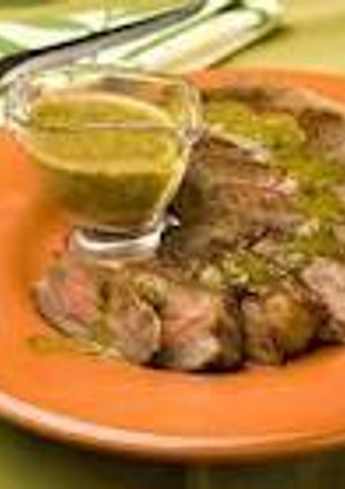 Una foto de Chimichurri asturiano
