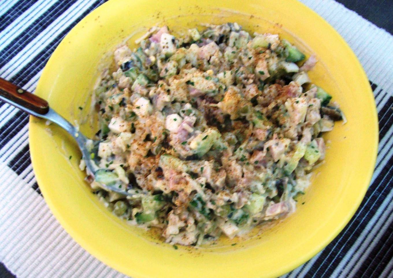 Ensalada Fantasia de pollo