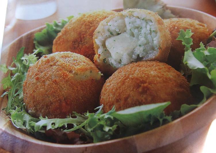 Arancini rellenos de mozzarella