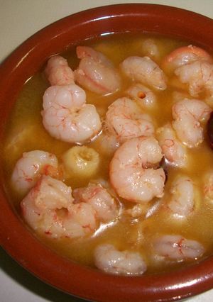Una foto de Gambas en cazuela al ajillo