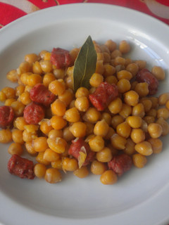 Una foto de Garbanzos con chorizo