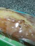 Budín de chocolate blanco con corazón de arándanos