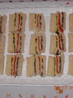 Una foto de Canapés multicolores