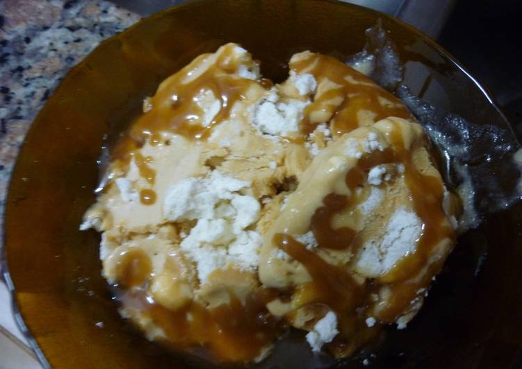 Helado de dulce de leche merengado