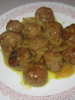 Una foto de Albóndigas con champiñones al curry