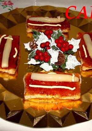 Una foto de Canapés de espárragos y mermelada de tomate