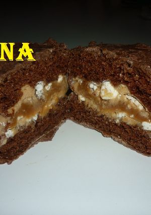 Una foto de Alfajor helado imperdible