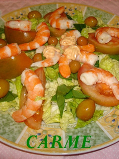 Foto principal de Ensalada de lechuga y langostinos para dieta