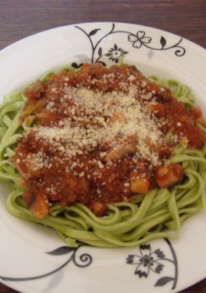 Una foto de Fetuccini con salsa y champignon