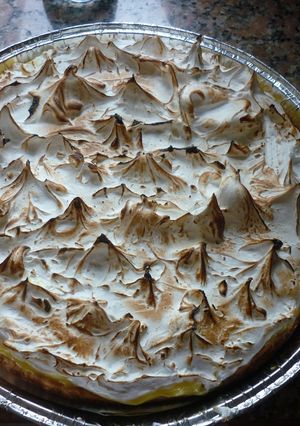 Una foto de Lemon pie cremoso casero