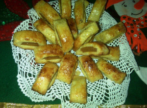 Una foto de Pastitas con dulce (ate) de membrillo
