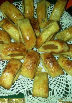 Una foto de Pastitas con dulce (ate) de membrillo