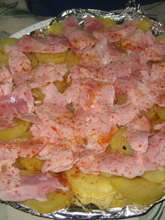 Una foto de Jamón canario con patatas