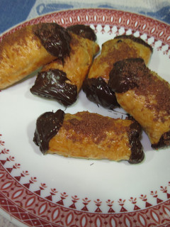 Una foto de Napolitana con chocolate