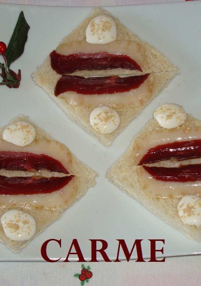 Una foto de Canapés de jamón de pato