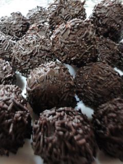 Una foto de Trufas de Oreo, Philadelphia y chocolate