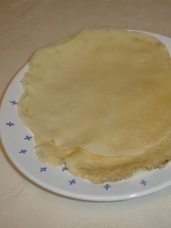 Una foto de Crêpes rellenos de espinacas con jamón