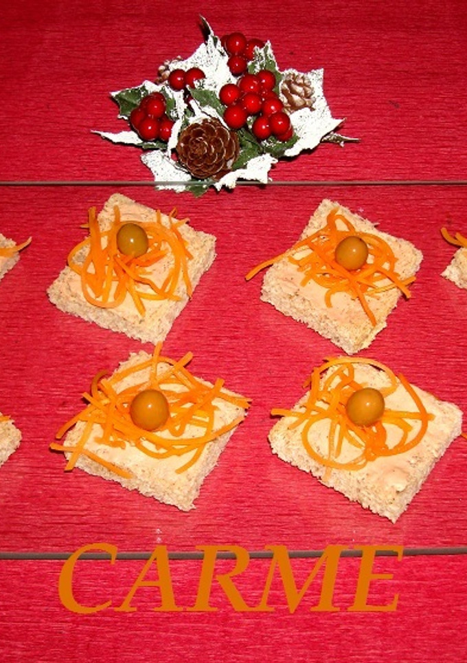 Una foto de Canapés de foie de pato