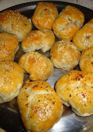 Una foto de Hojaldres rellenos de berenjena y foie