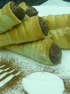 Una foto de Canutillos de hojaldre de chocolate