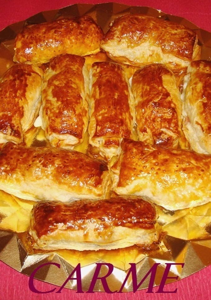 Una foto de Hojaldres de paté de pato y caviar