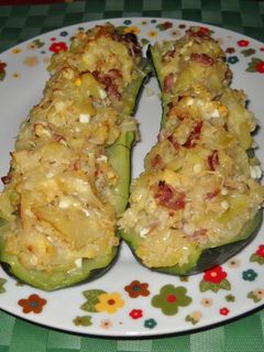 Una foto de Calabacines rellenos con bulgur