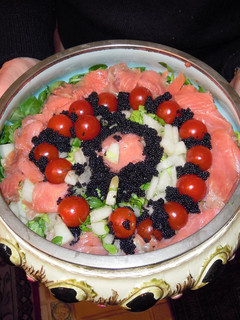 Una foto de Ensalada de salmón
