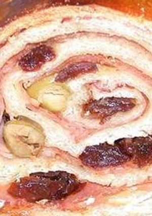 Una foto de Pan de jamón de navidad