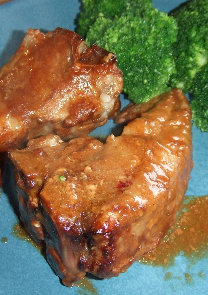 Una foto de Cordero adobado al horno