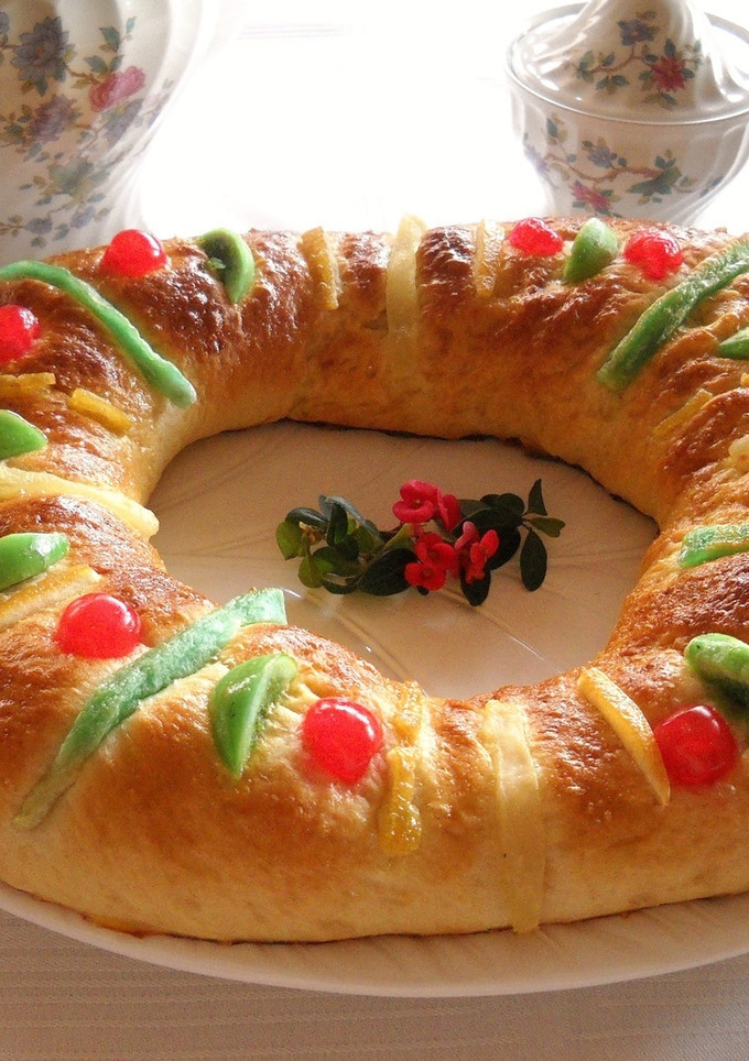 Una foto de Roscón de reyes casero