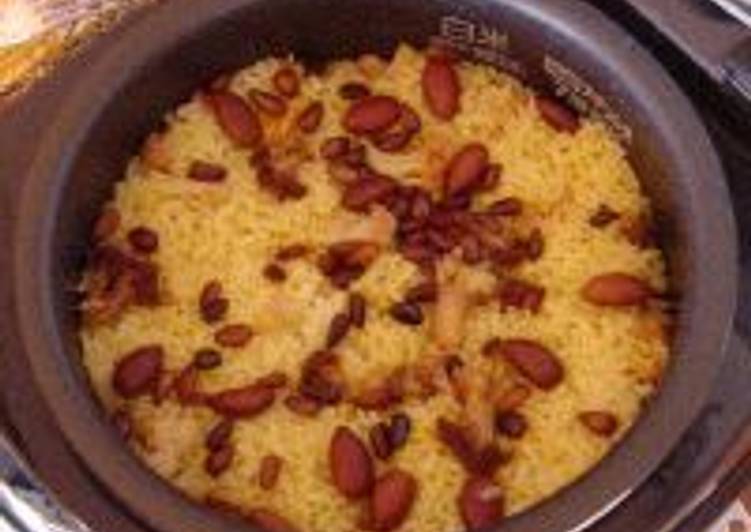 Maqluba o "paella árabe"  de arroz y berenjena