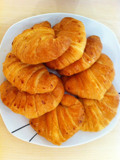 Una foto de Croissant frances