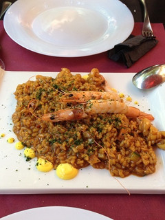 Una foto de Arroz con marisco a mi manera