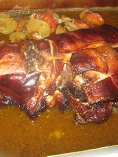 Una foto de Paletilla de jamón al horno