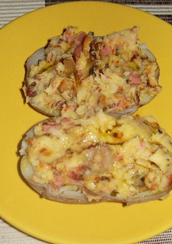 Una foto de Patata rellena de champiñones