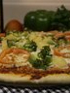 Una foto de Pizza con verduras