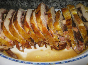 Foto principal de Pollo relleno deshuesado