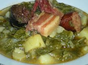 Una foto de Pote de berzas asturiano