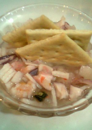 Una foto de Ceviche de combinación