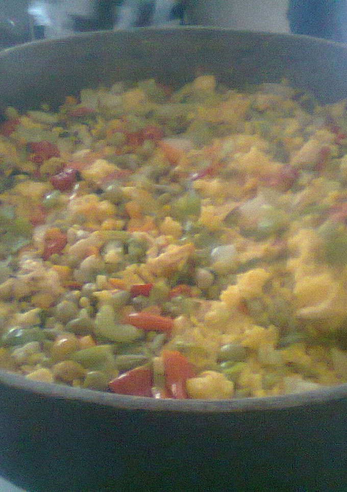 Una foto de Arroz con pollo estilo gourmet 